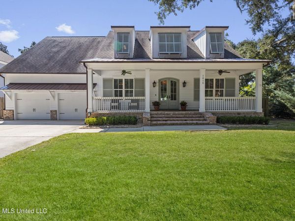 1016 Lafontaine Street, Ocean Springs, MS 39564