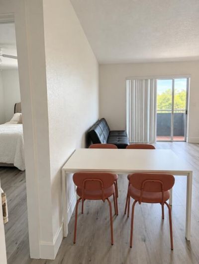 4265 NW Tamiami Canal Dr, Unit 1-312, Miami, FL 33126 Photo