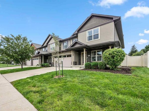 409 Churchill Dr, North Liberty, IA 52317