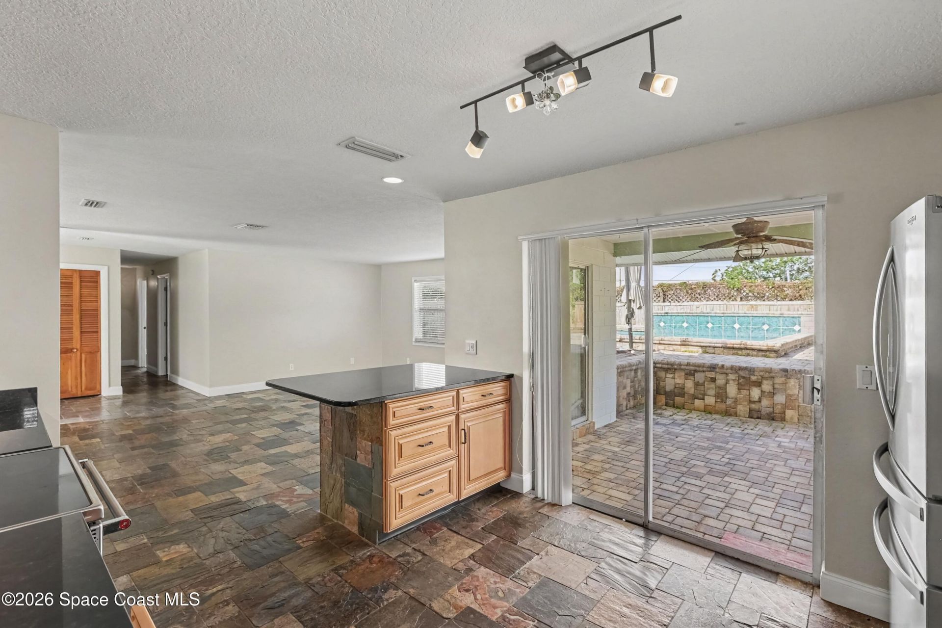 915 Waikiki Drive , Merritt Island, FL 32953 Photo