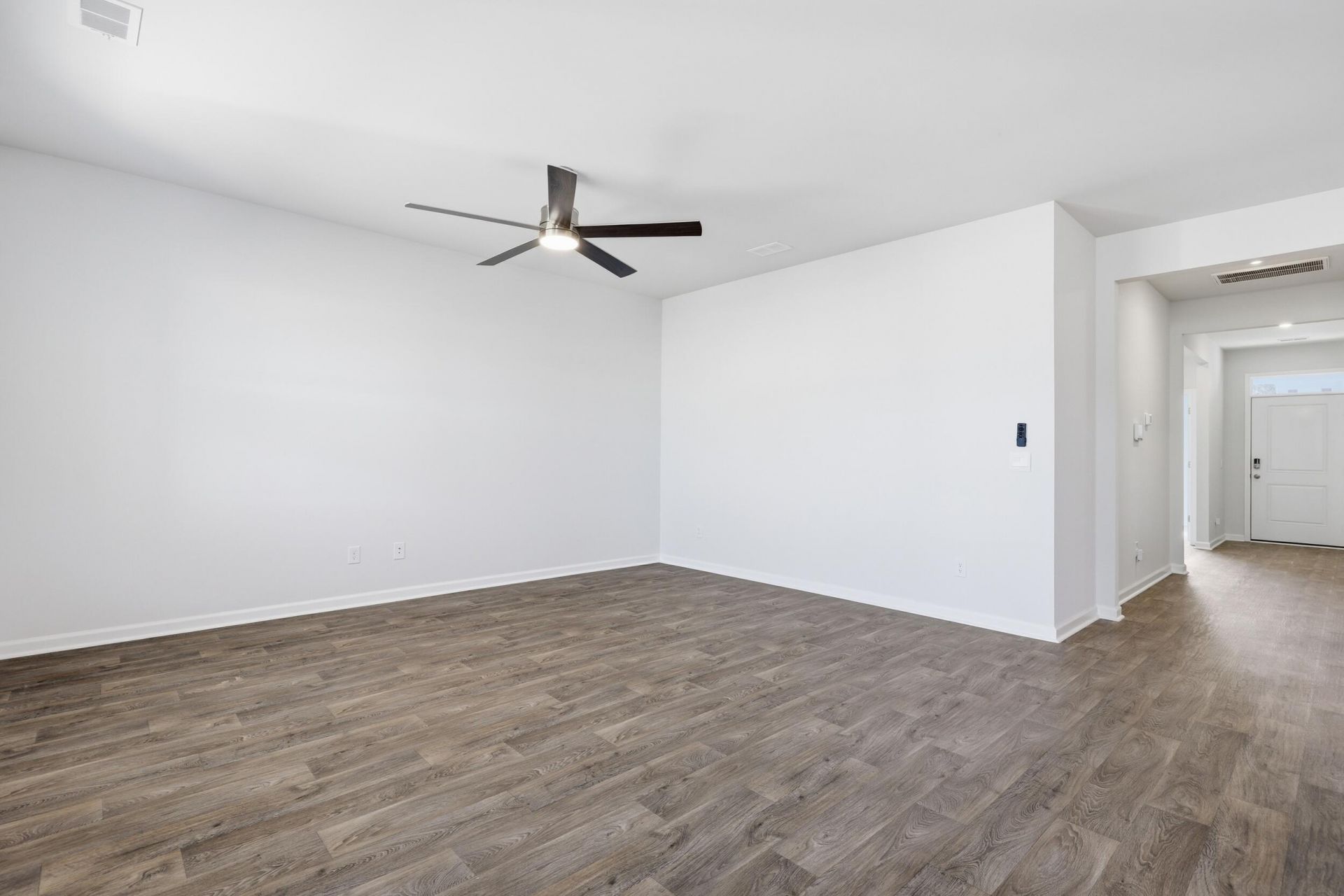 717 Ladywood Drive Photo 4