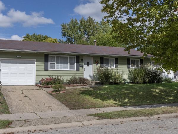 746 E 11th Street, Mishawaka, IN 46544