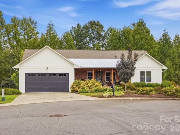 124 Beechmont Drive, Morganton, NC 28655