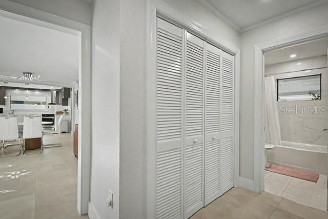 2553 E Paulstan Court , Sarasota, FL 34237 Photo