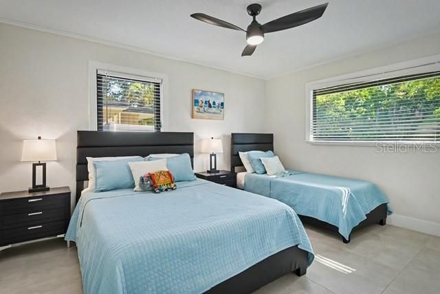 2553 E Paulstan Court , Sarasota, FL 34237 Photo