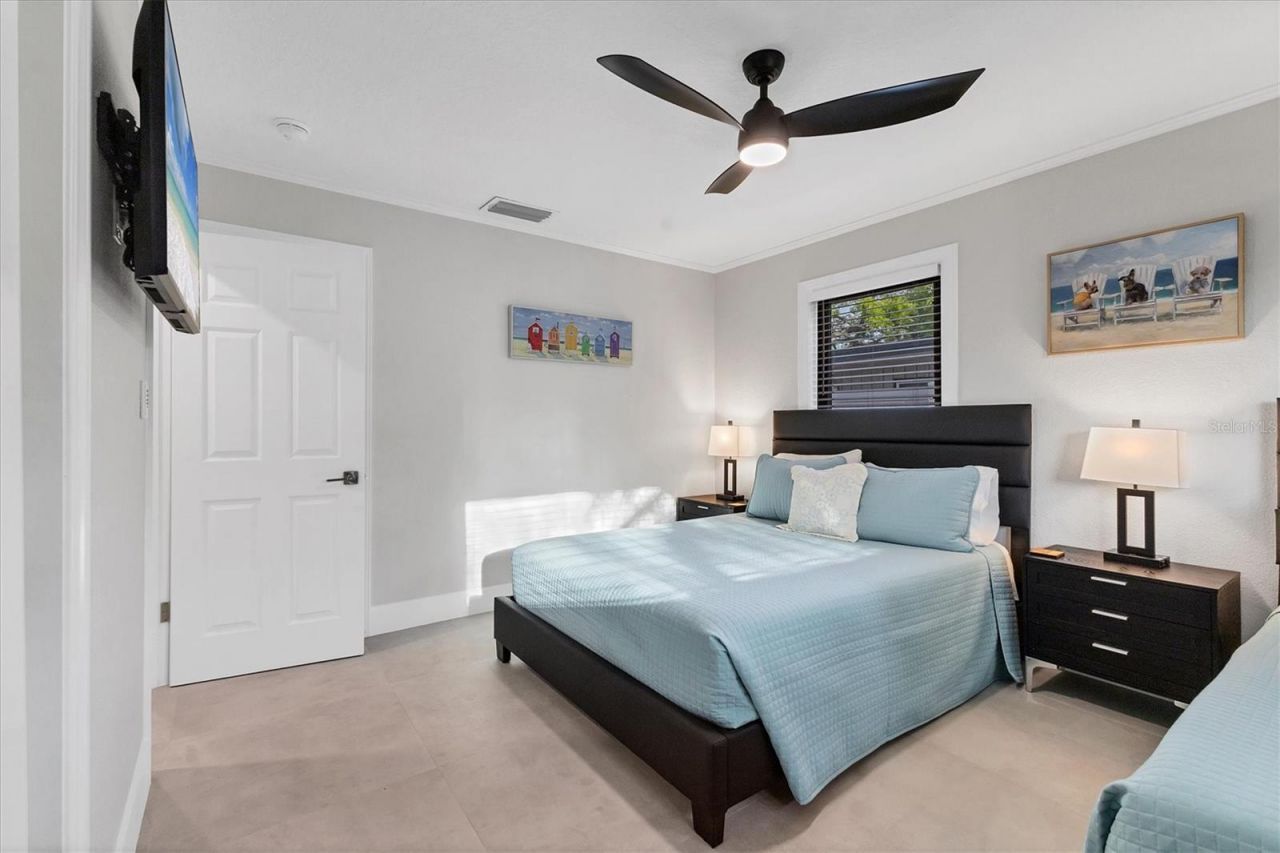 2553 E Paulstan Court , Sarasota, FL 34237 Photo