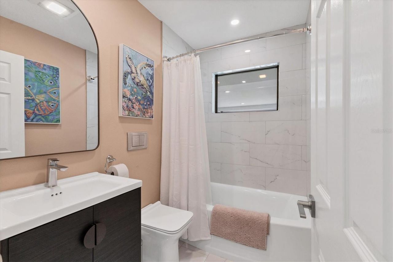 2553 E Paulstan Court , Sarasota, FL 34237 Photo
