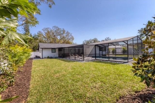 2553 E Paulstan Court , Sarasota, FL 34237 Photo