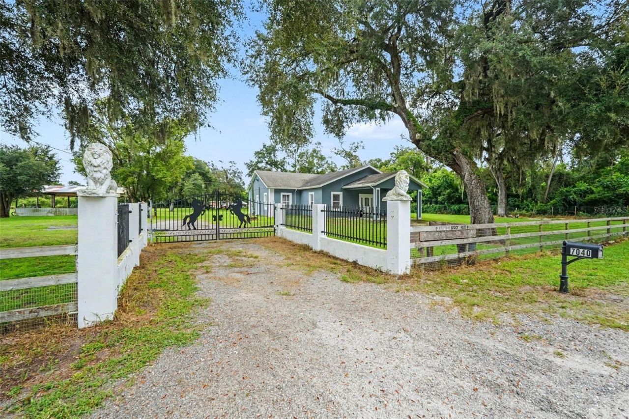 7040 Lumberton Road , Zephyrhills, FL 33540 Photo