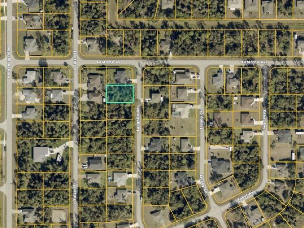 LAUGHLIN ROAD , NORTH PORT, FL 34288