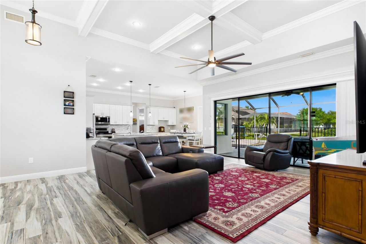 1909 SW 45th Street , Cape Coral, FL 33914 Photo