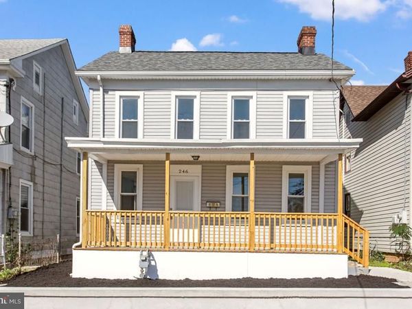 246 LOCUST STREET , HANOVER, PA 17331