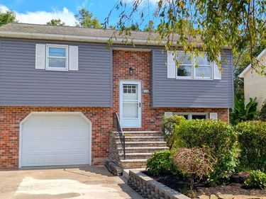 54 FAWN AVENUE, NEW OXFORD, PA 17350