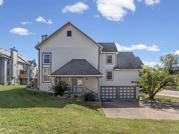 898 Westerfield Drive, Unit 1, Weldon Spring, MO 63304