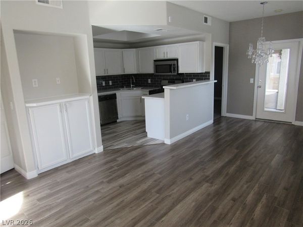 9470 Peace Way , Unit 228, Las Vegas, NV 89147