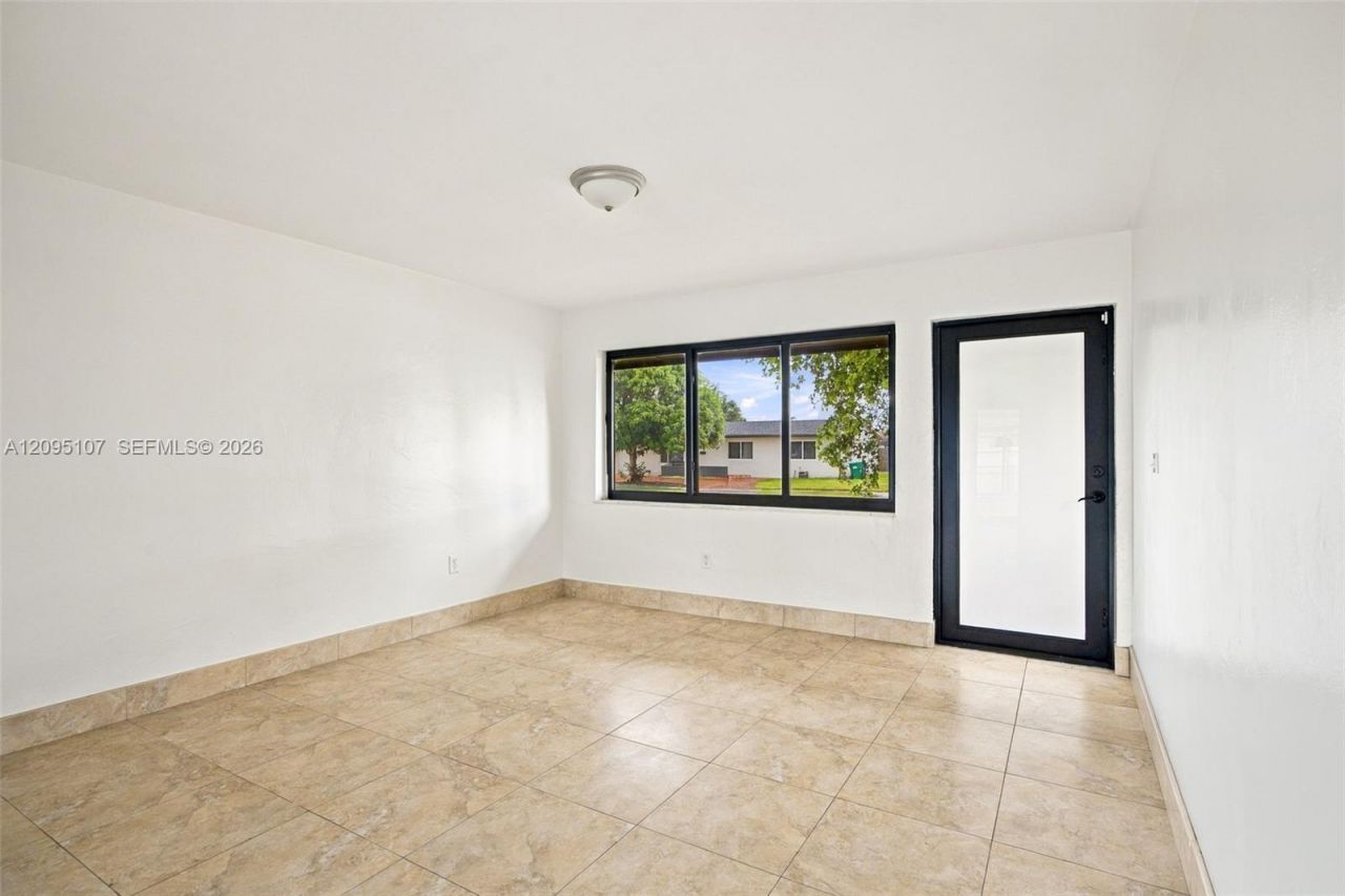 4920 SW 94th Ct, Miami, FL 33165 Photo