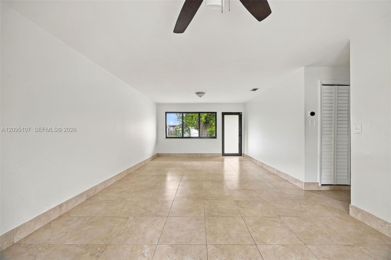 4920 SW 94th Ct, Miami, FL 33165 Photo