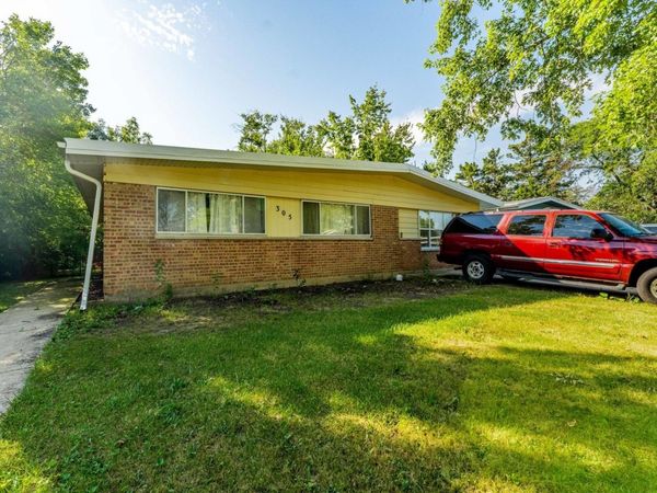 305 Somonauk Street , Park Forest, IL 60466