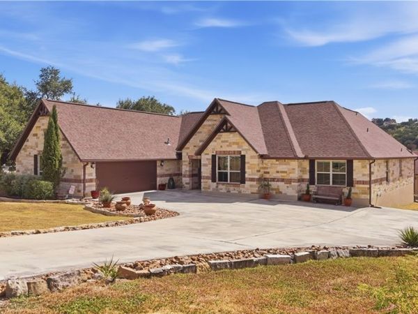545 Mystic Shores Boulevard , Spring Branch, TX 78070
