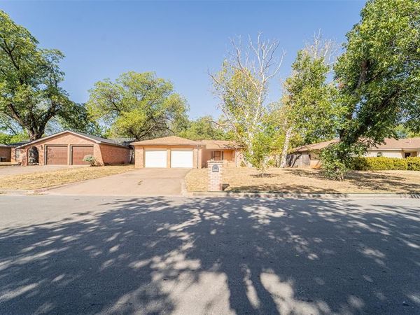910 Meander Street , Abilene, TX 79602
