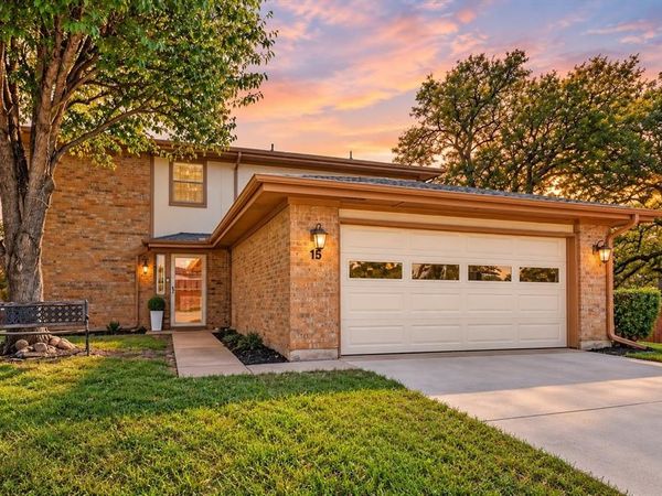 15 Dewberry Court, Bedford, TX 76021
