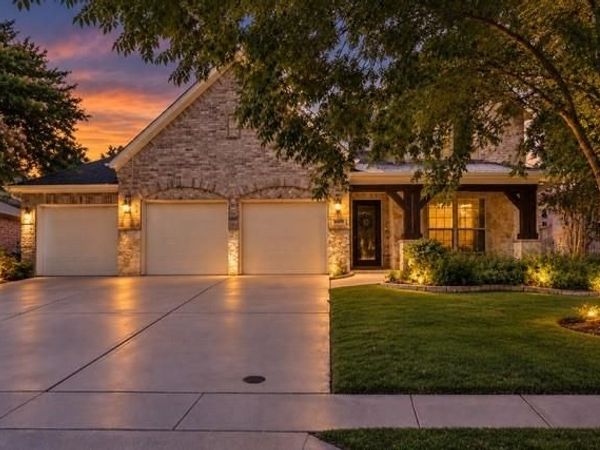 2909 Pioneer Drive, Melissa, TX 75454