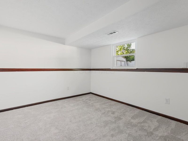 2050 Willow Run Road, Grove City, OH 43123 Photo 39
