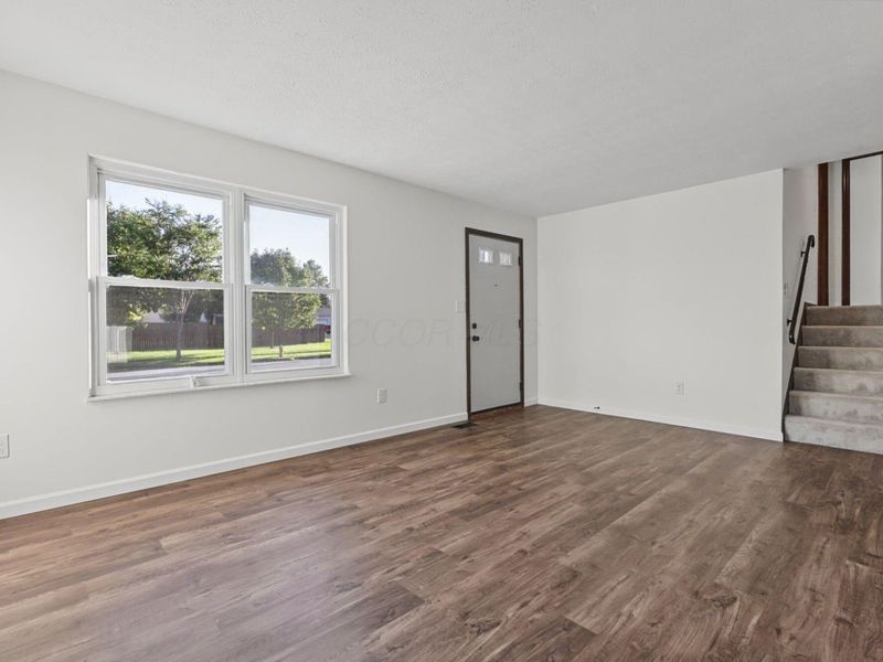 2050 Willow Run Road, Grove City, OH 43123 Photo 8