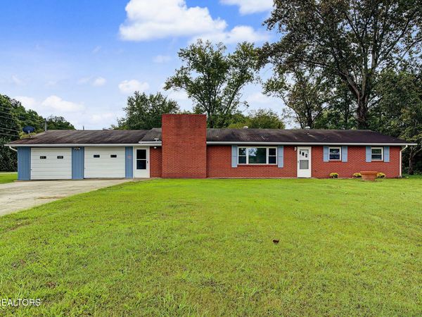 233 Estate Drive, Sevierville, TN 37862