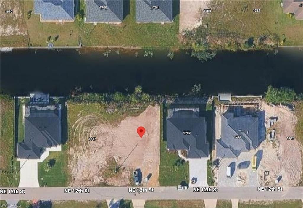 1703 NE 12th St, Cape Coral, FL 33909 Main Photo