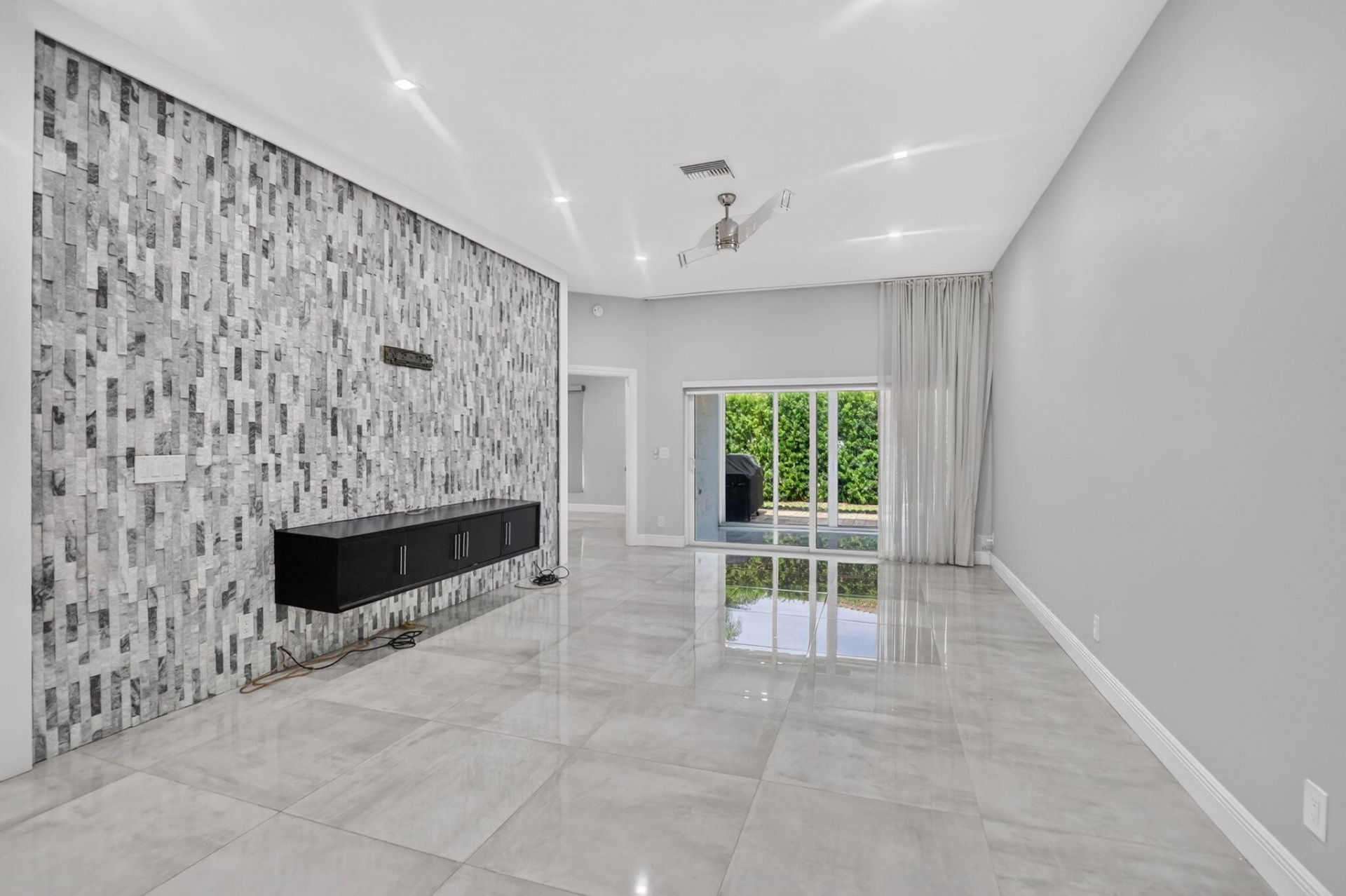 8381 Via Leonessa, Boca Raton, FL 33433 Photo