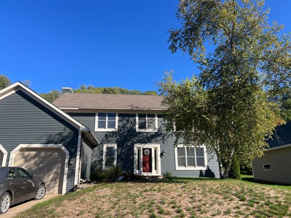 1497 Golf View Drive, River Falls, WI 54022