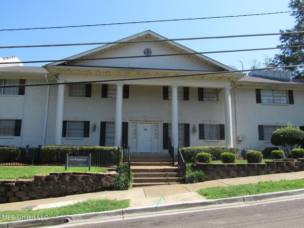 940 Bellevue Place, Jackson, MS 39202