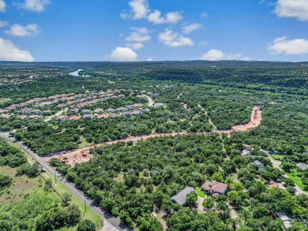 905 Quinlan Park RD S, Austin, TX 78732