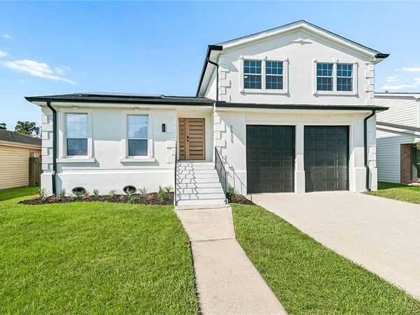3832 REDBUD Lane , Harvey, LA 70058