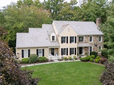 850 SPRINGBANK LANE, WAYNE, PA 19087