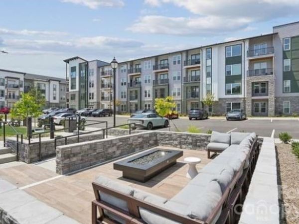 9414 Mallard Creek Road , Unit Drake, Charlotte, NC 28262