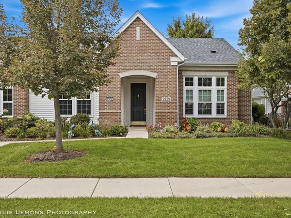 2929 Portage Street , Naperville, IL 60564