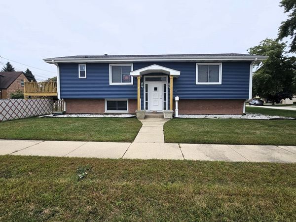 10301 Minnick Avenue, Oak Lawn, IL 60453
