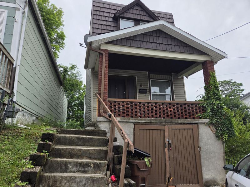 353 Bond Street, Covington, KY 41016 Photo 2