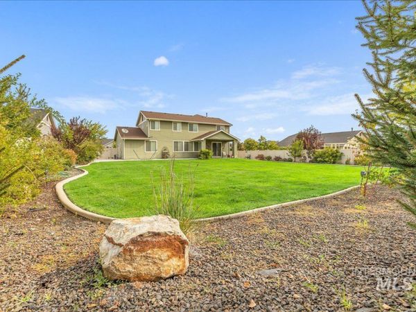 12621 S Carriage Hill Way, Nampa, ID 83686