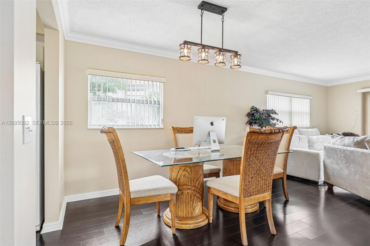 13800 SW 5th Ct, Unit 301M, Pembroke Pines, FL 33027 Photo