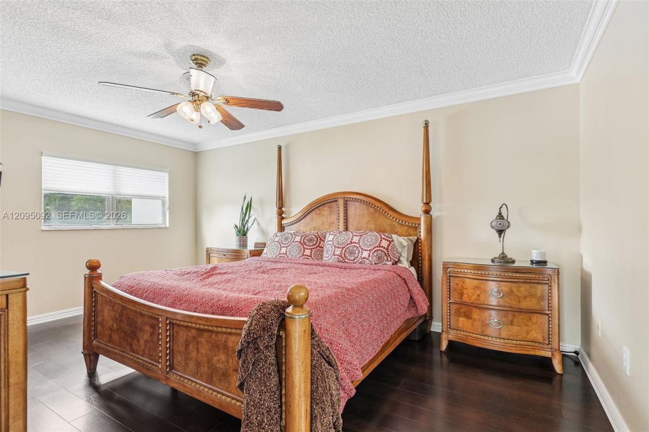13800 SW 5th Ct, Unit 301M, Pembroke Pines, FL 33027 Photo