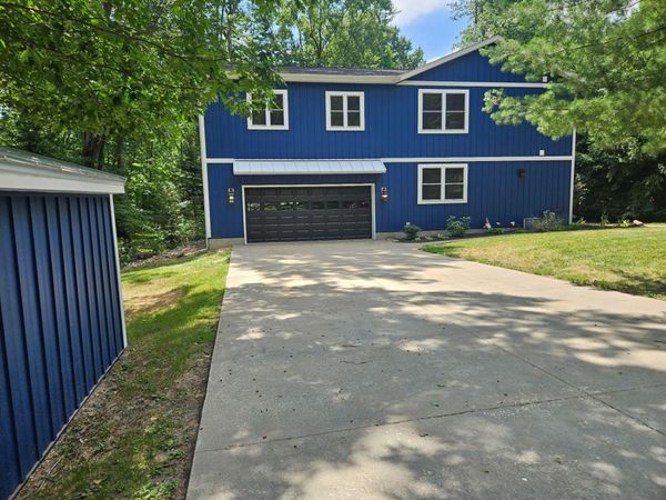 3768 Pine Tree Drive, Weidman, MI 48893