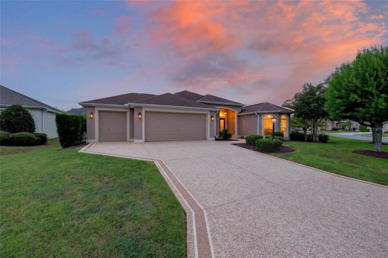 2084 Nordic Lane, The Villages, FL 32163 Photo