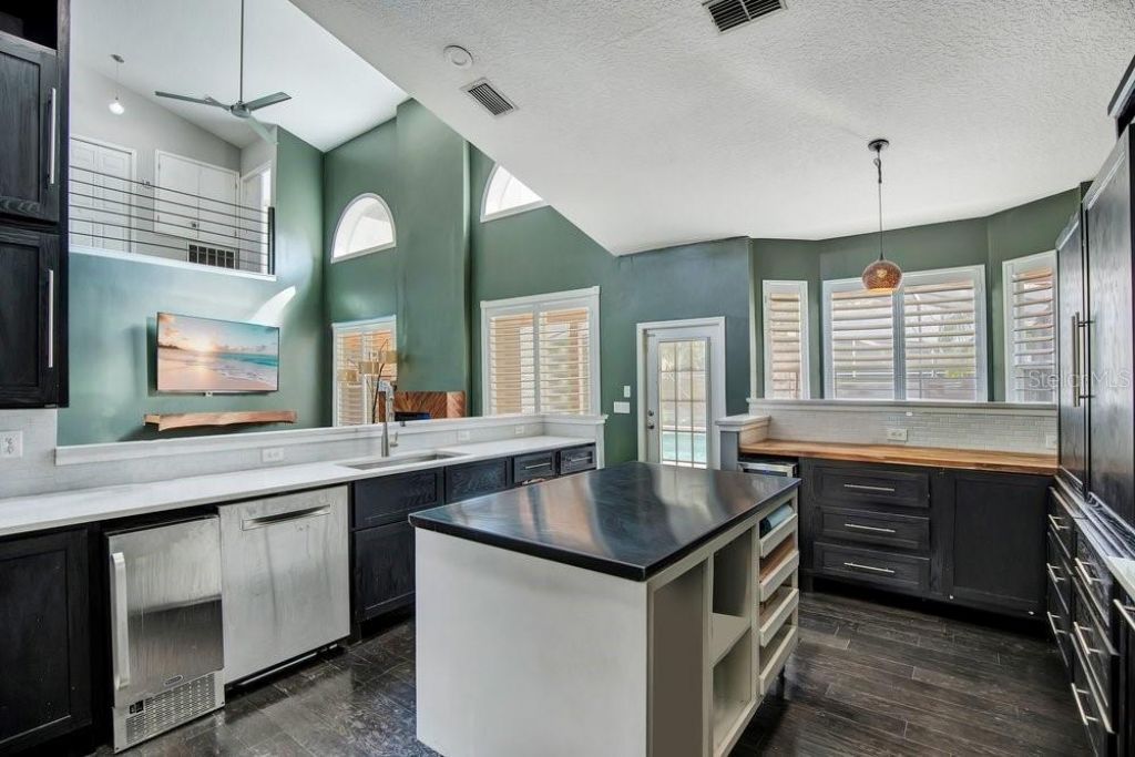 3743 Gatlin Woods Drive , Orlando, FL 32812 Photo