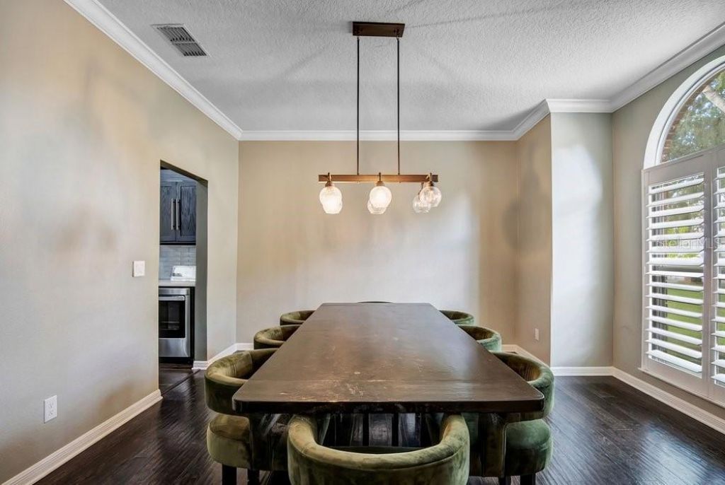 3743 Gatlin Woods Drive , Orlando, FL 32812 Photo