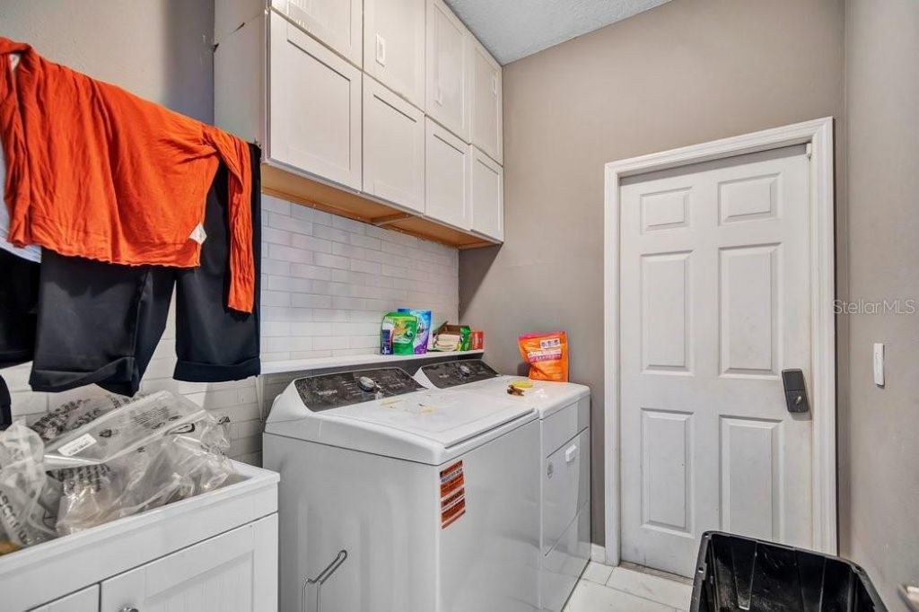 3743 Gatlin Woods Drive , Orlando, FL 32812 Photo