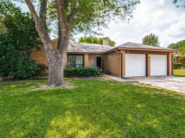 3021 Colony Drive, Mesquite, TX 75150
