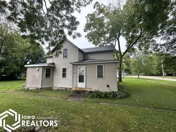 704 Rock Street, Plymouth, IA 50464